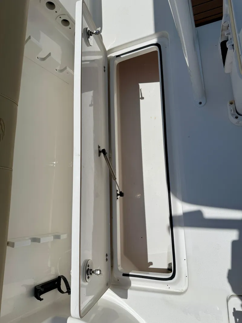 Slide: The Image of Sea Fox 266 Commander 2015 - 33