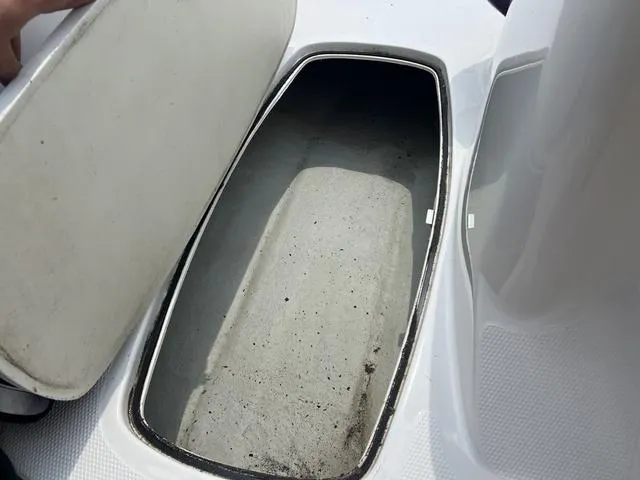 Slide: The Image of Yamaha Exciter 1997 - 12