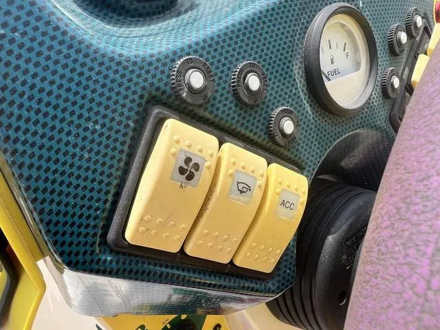 Slide: The Image of Yamaha Exciter 1997 - 8