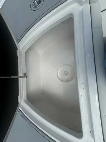 Slide: The Image of Tidewater 3100 Carolina Bay 2025 - 25