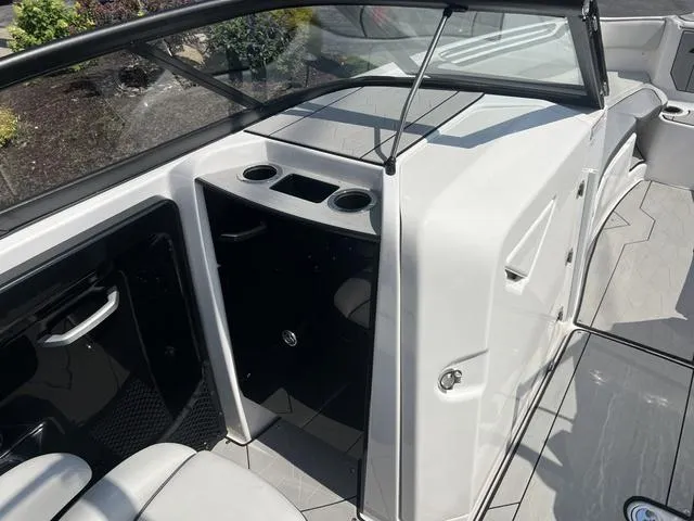 Slide: The Image of Yamaha 252XE 2022 - 8