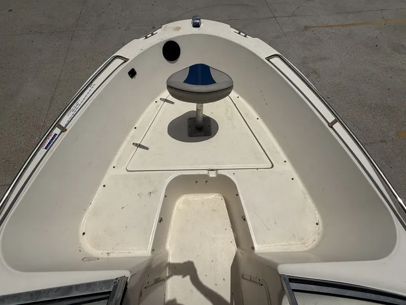 Slide: The Image of Sea Hunt Escape 175 2004 - 10