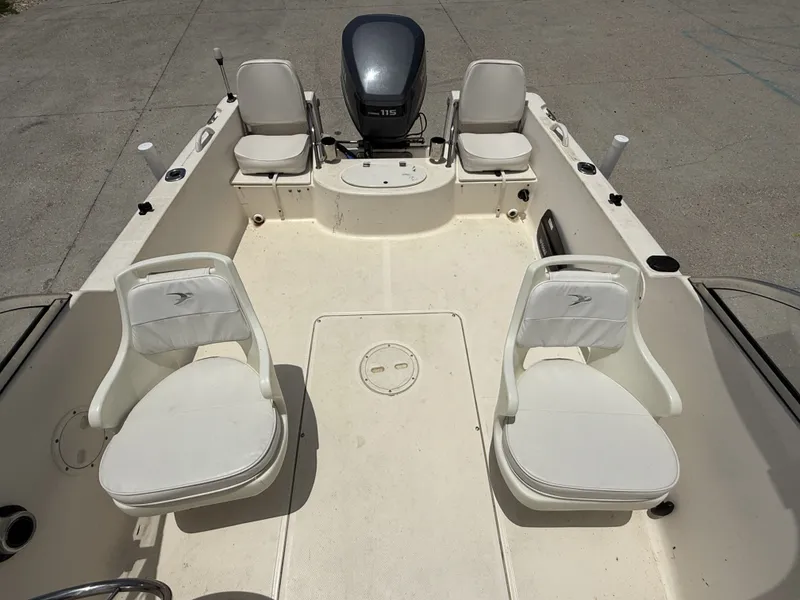 Slide: The Image of Sea Hunt Escape 175 2004 - 11