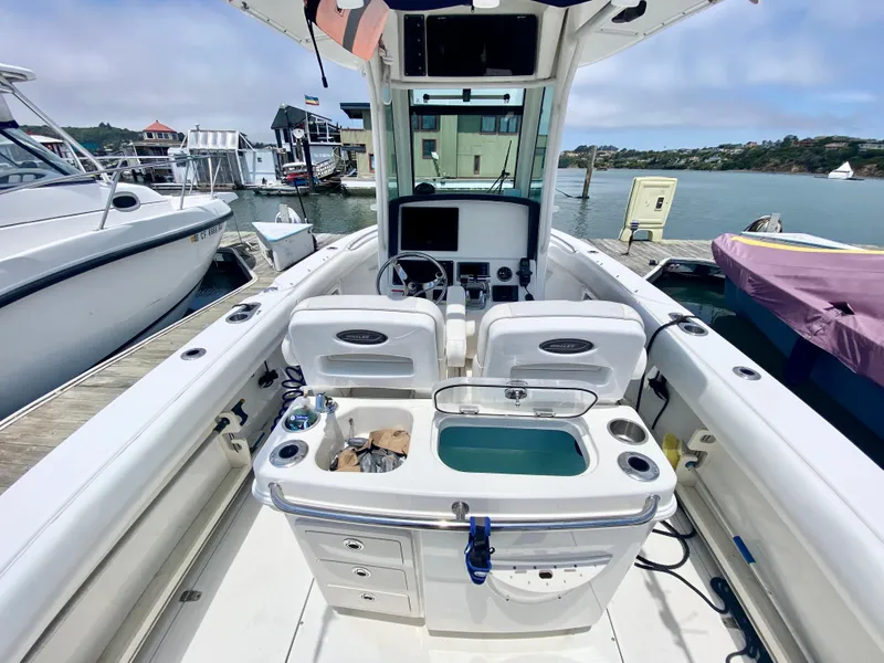 Slide: The Image of Boston Whaler 250 Outrage 2013 - 13