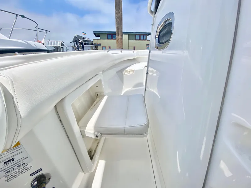 Slide: The Image of Boston Whaler 250 Outrage 2013 - 18