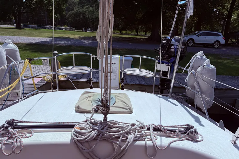 Slide: The Image of Deck view of 2006 Southerly 115 Mk IV sailboat with ropes and equipment. - 32