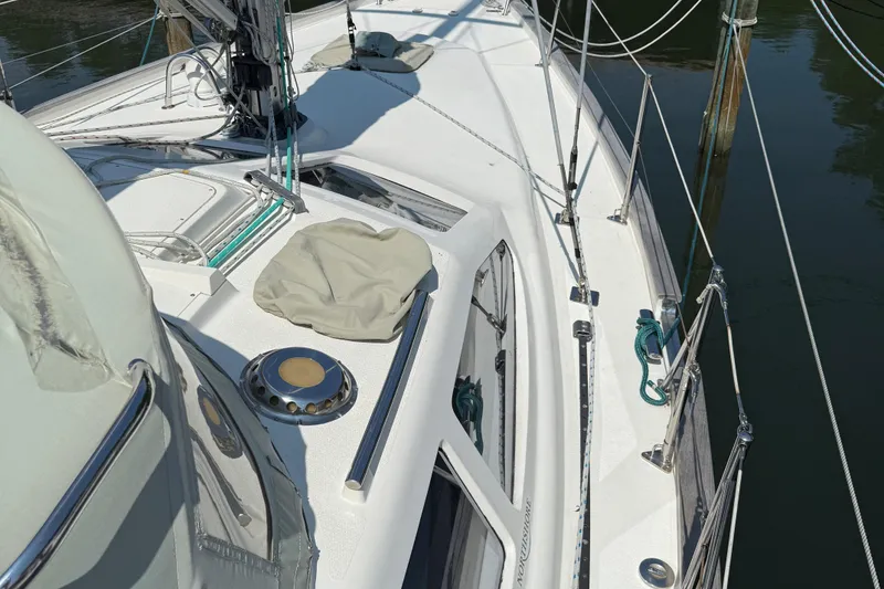 Slide: The Image of Sailboat deck of 2006 Southerly 115 Mk IV, featuring rigging and hatches. - 62