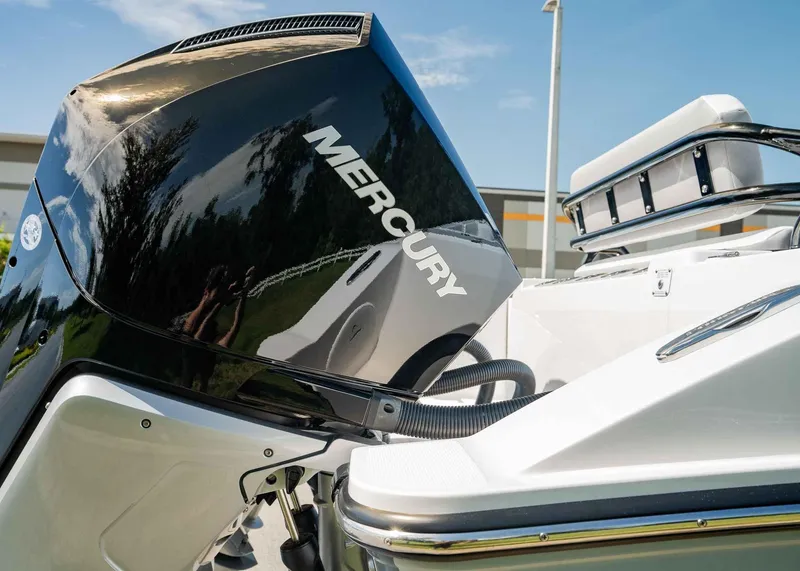 Slide: The Image of Fountain 32 NX 2025 - 4