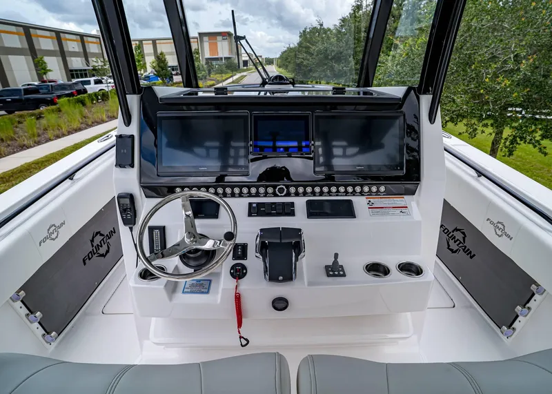 Slide: The Image of Fountain 38 Tournament Edition 2026 - 19