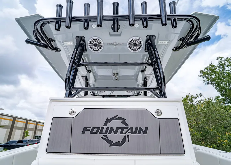 Slide: The Image of Fountain 38 Tournament Edition 2026 - 24