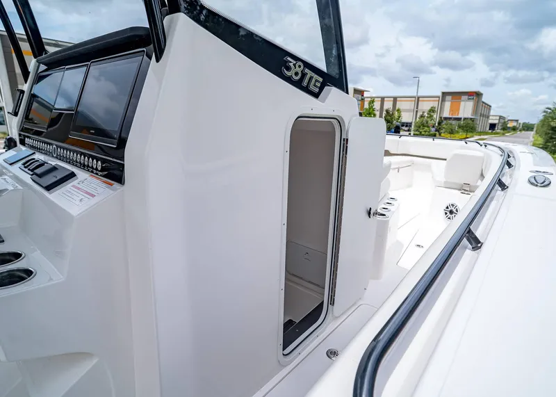 Slide: The Image of Fountain 38 Tournament Edition 2026 - 26