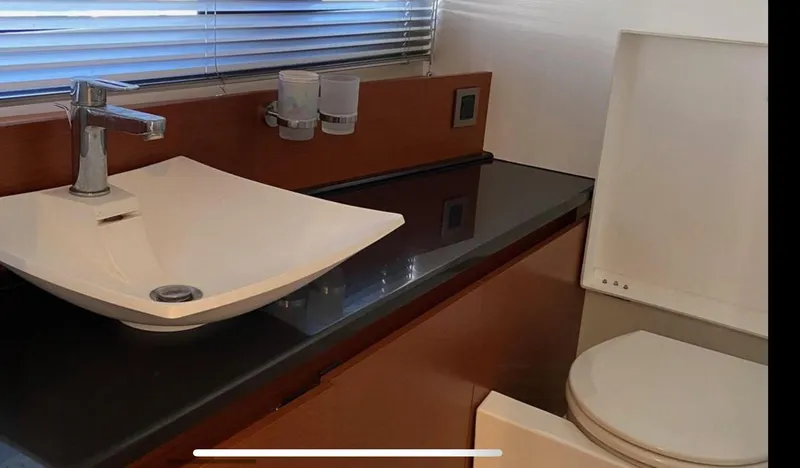 Slide: The Image of Ensuite Head - 15