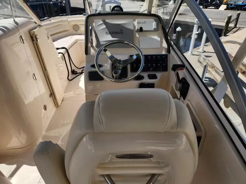 Slide: The Image of Grady-White Freedom 235 2018 - 7