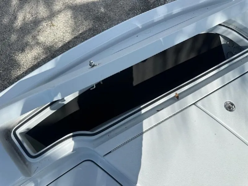 Slide: The Image of East Cape 2500 Hybrid 2025 - 13