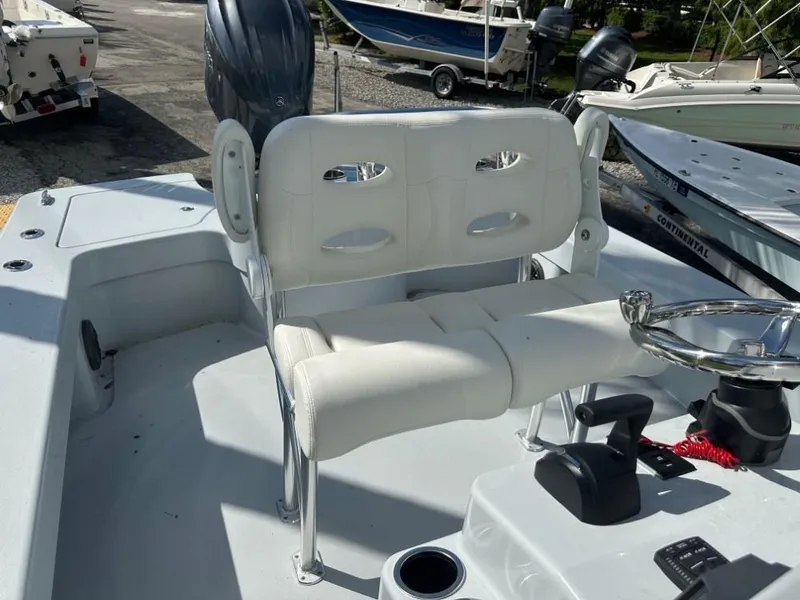 Slide: The Image of East Cape 2500 Hybrid 2025 - 5