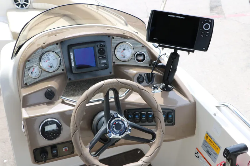 Slide: The Image of Stingray 192 SC 2015 - 36