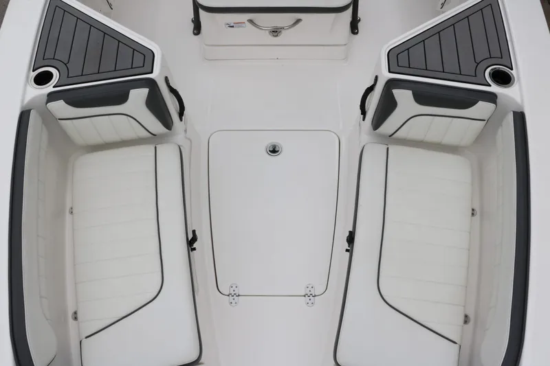 Slide: The Image of Yamaha 210 FSH Sport 2019 - 17