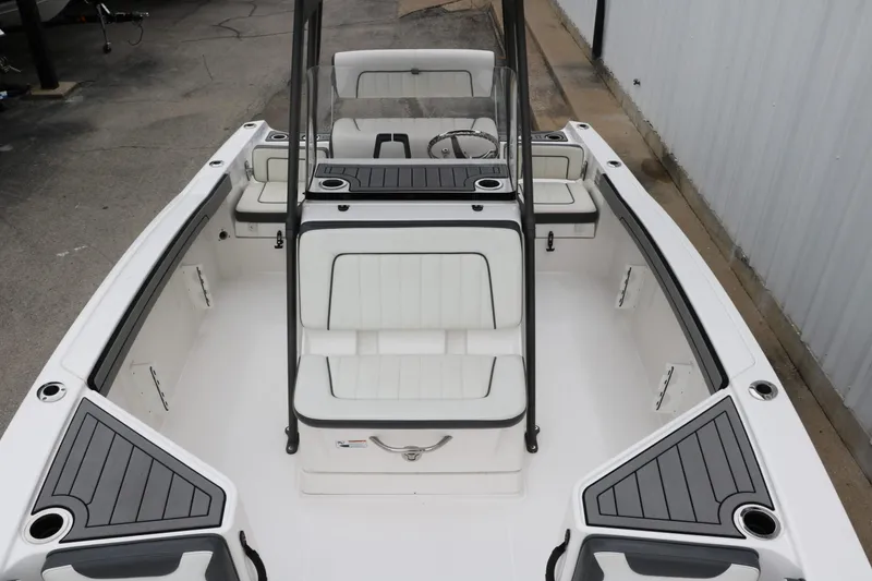 Slide: The Image of Yamaha 210 FSH Sport 2019 - 18