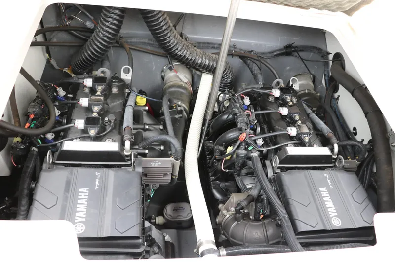 Slide: The Image of Yamaha 210 FSH Sport 2019 - 27