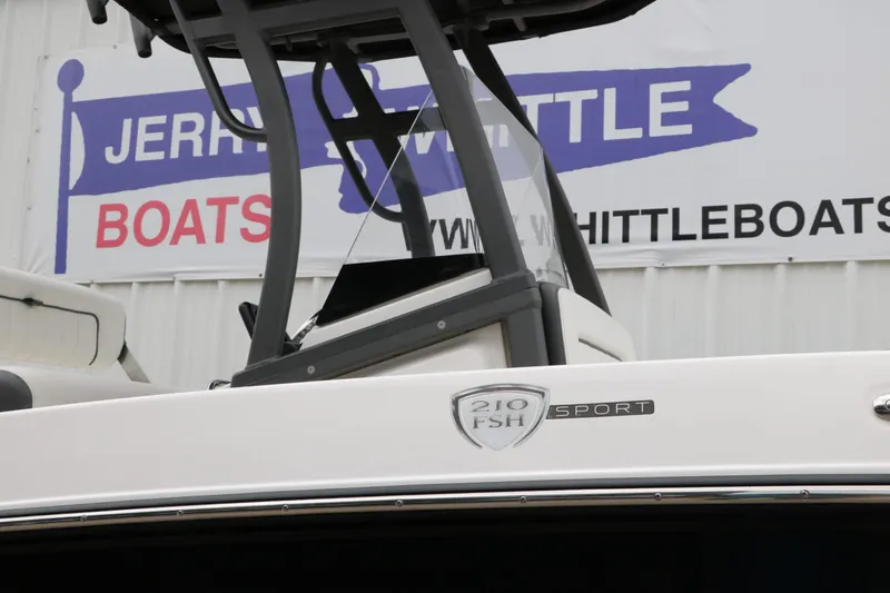 Slide: The Image of Yamaha 210 FSH Sport 2019 - 31