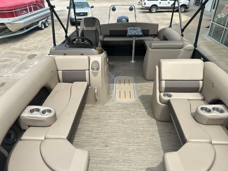 Slide: The Image of Bennington 22 LSB 2022 - 7