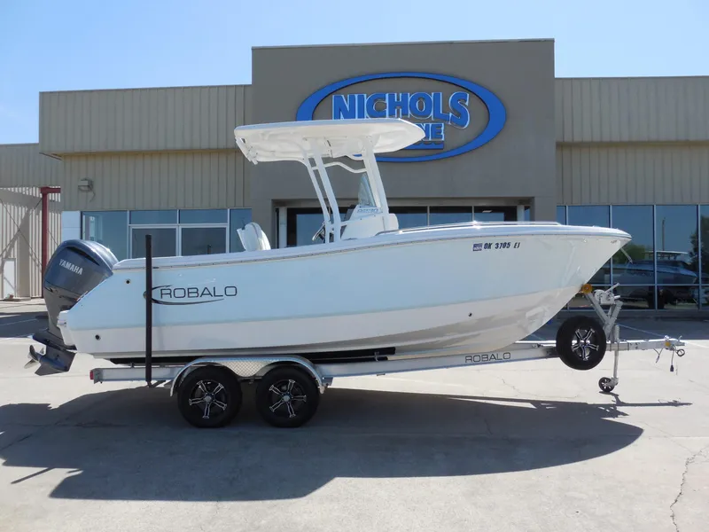 Slide: The Image of Robalo R230 Center Console 2023 - 1