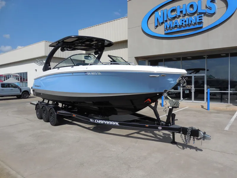 Slide: The Image of Chaparral 30 Surf 2023 - 3