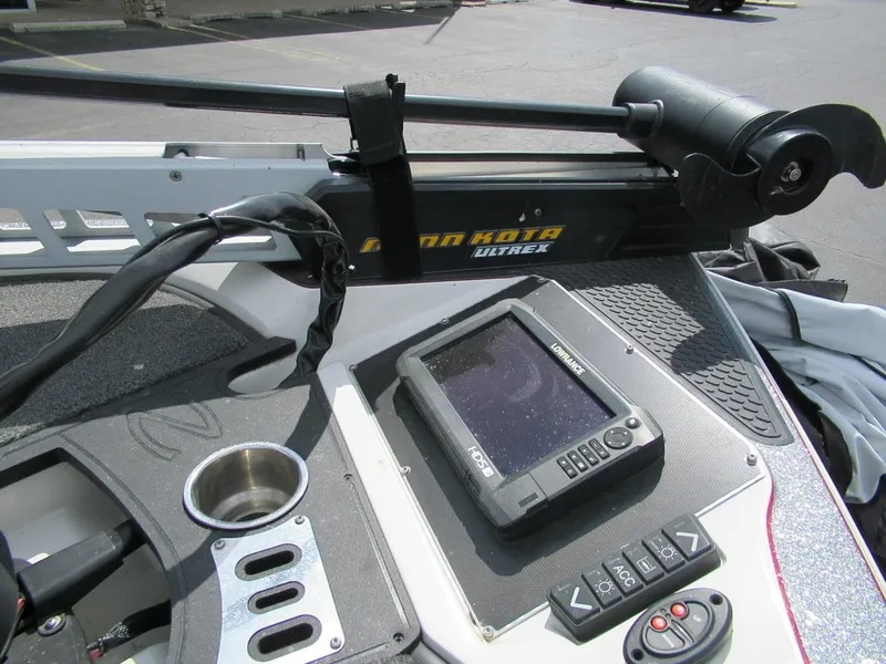 Slide: The Image of Ranger Z520L 2019 - 7