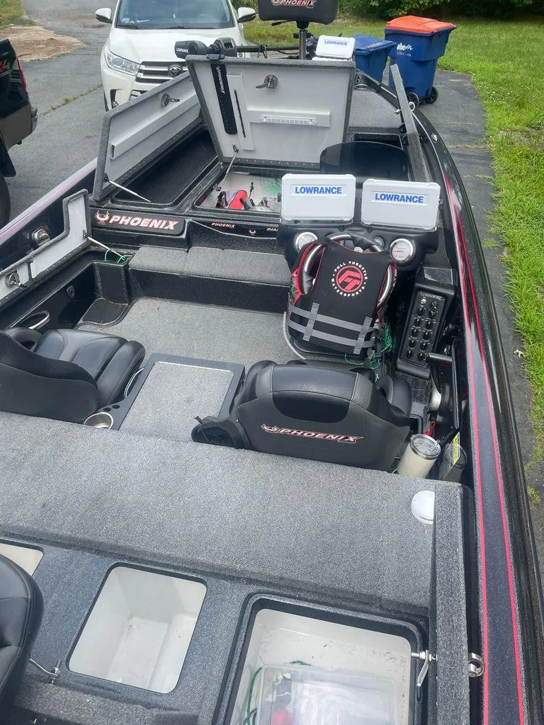 Slide: The Image of Phoenix Bass Boat 721 ProXP 2017 - 3