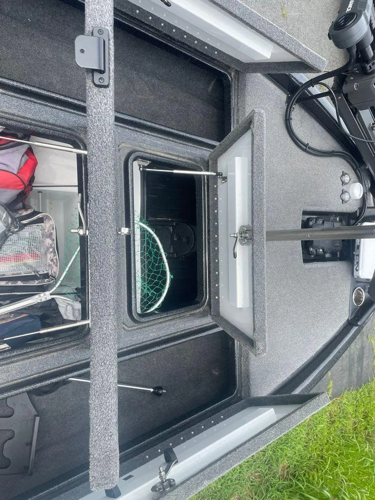 Slide: The Image of Phoenix Bass Boat 721 ProXP 2017 - 6