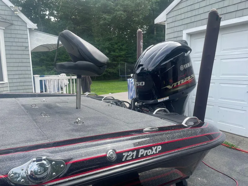 Slide: The Image of Phoenix Bass Boat 721 ProXP 2017 - 8