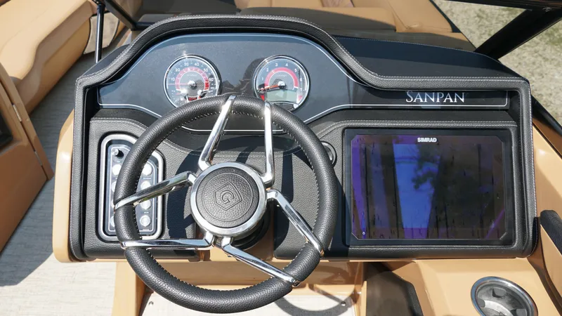 Slide: The Image of Godfrey Sanpan SP2700SBW 2025 - 14