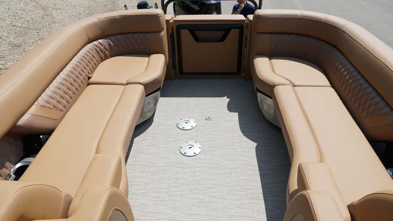 Slide: The Image of Godfrey Sanpan SP2700SBW 2025 - 26