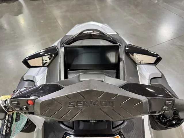 Slide: The Image of Sea-Doo GTX 2025 - 11