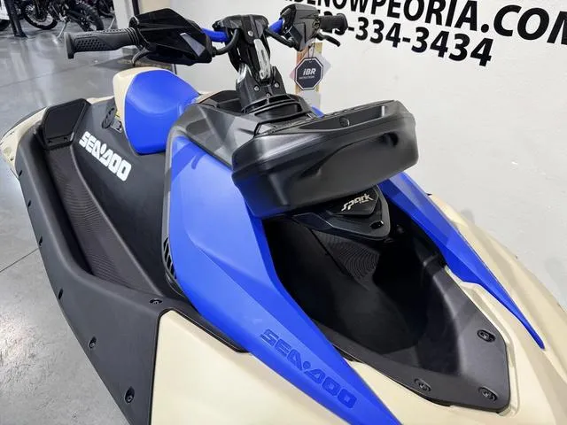 Slide: The Image of Sea-Doo Sparktrixx 2025 - 15