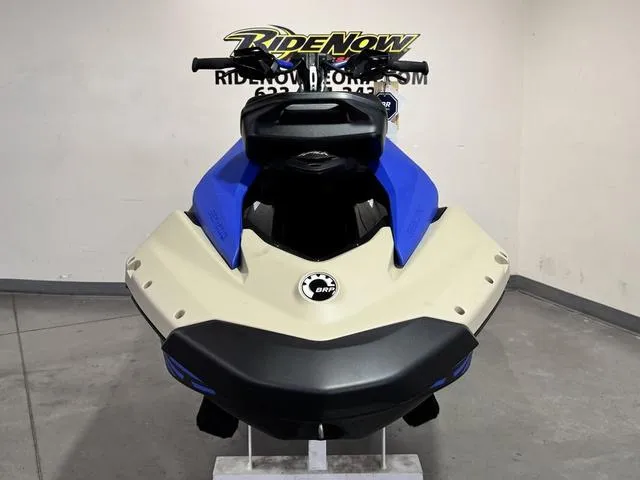 Slide: The Image of Sea-Doo Sparktrixx 2025 - 4