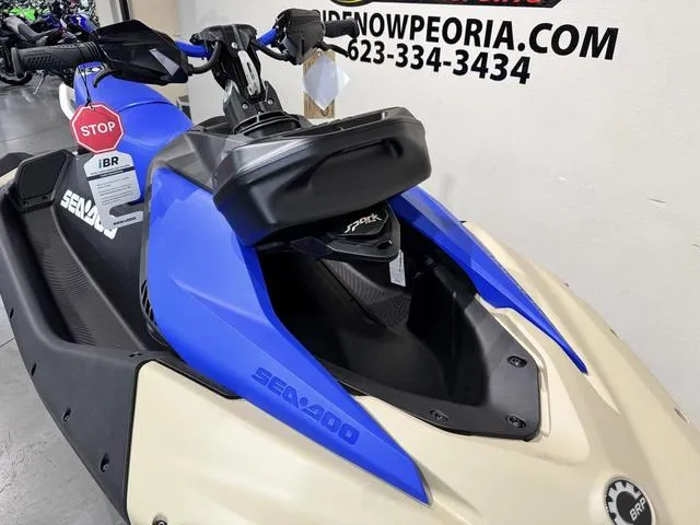 Slide: The Image of Sea-Doo Spark Trixx For 3 Rotax 900 ACE - 90 Ibr A 2025 - 13