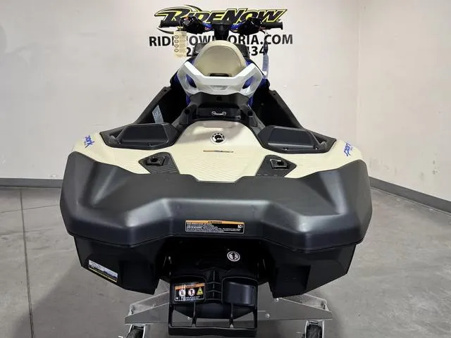Slide: The Image of Sea-Doo Spark Trixx For 3 Rotax 900 ACE - 90 Ibr A 2025 - 7
