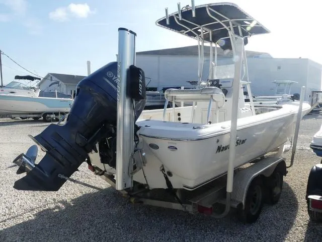 Slide: The Image of NauticStar 2200 Sport 2013 - 5