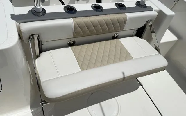 Slide: The Image of Bulls Bay 255 CC 2026 - 15