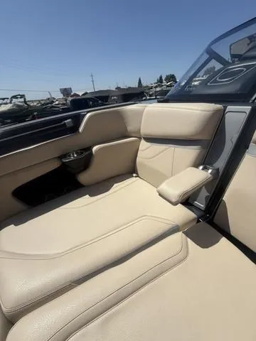 Slide: The Image of Supra SE 575 2023 - 12