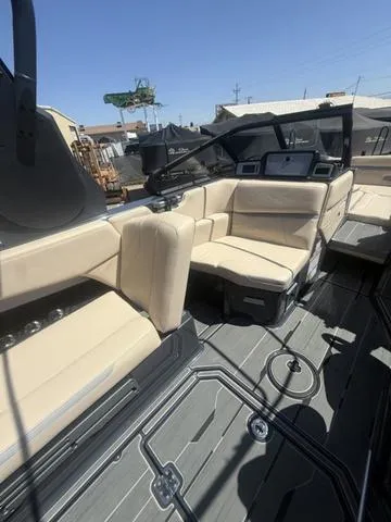 Slide: The Image of Supra SE 575 2023 - 17