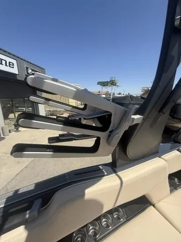 Slide: The Image of Supra SE 575 2023 - 19