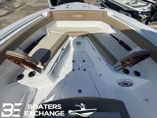 Slide: The Image of Interior view of Everglades 285 Center Console boat, year 2026. - 12