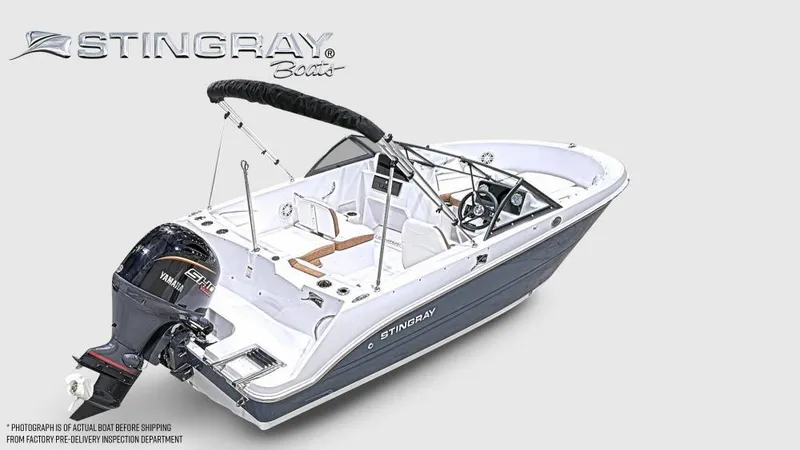 Slide: The Image of 2026 Stingray 172 DC boat with sleek design and spacious seating. - 4