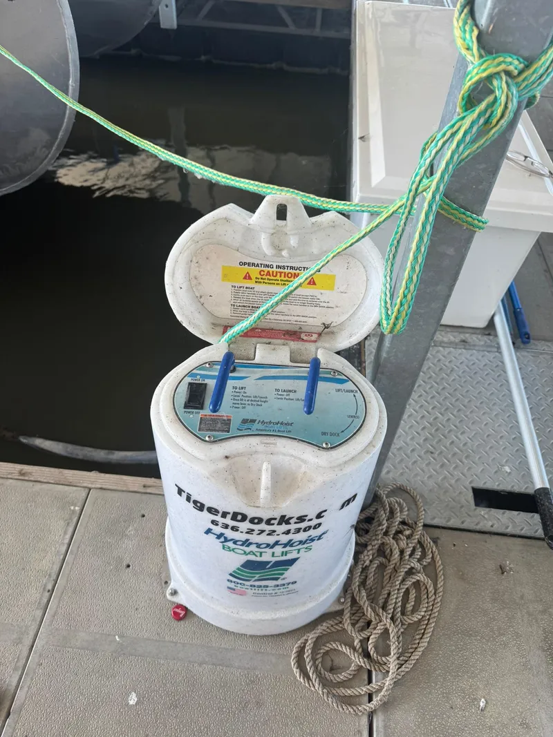 Slide: The Image of Premier 290 Grand View 2015 - 15