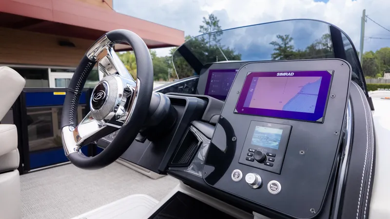 Slide: The Image of Barletta Lusso 23U 2026 - 31