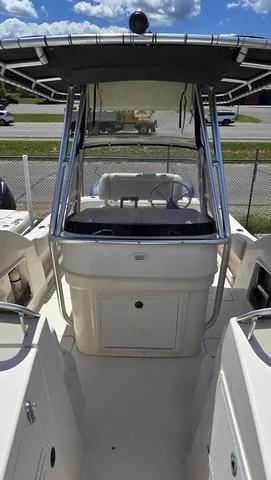 Slide: The Image of Grady-White X26 Tigercat 2000 - 12