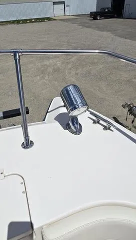 Slide: The Image of Grady-White X26 Tigercat 2000 - 16