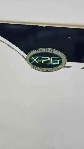 Slide: The Image of Grady-White X26 Tigercat 2000 - 17